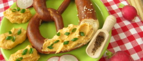 Obatzda auf der Bretzel (Quelle: istockphoto)