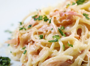 Herzhafte Carbonara-Soße